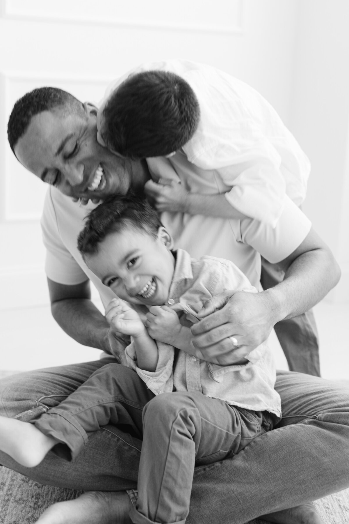 Newborn photography session with siblings at a Philadelphia photography studio - 15