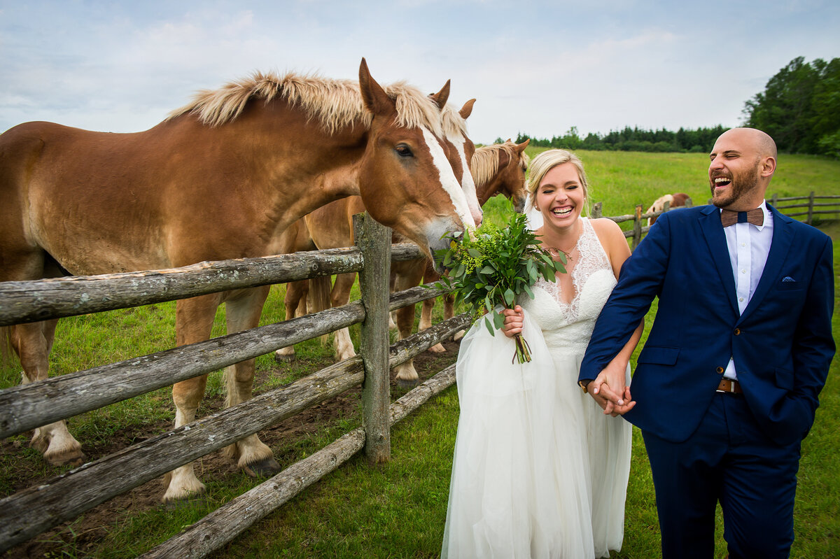 Wedding Photographer in London Ontario | One12 Photography13