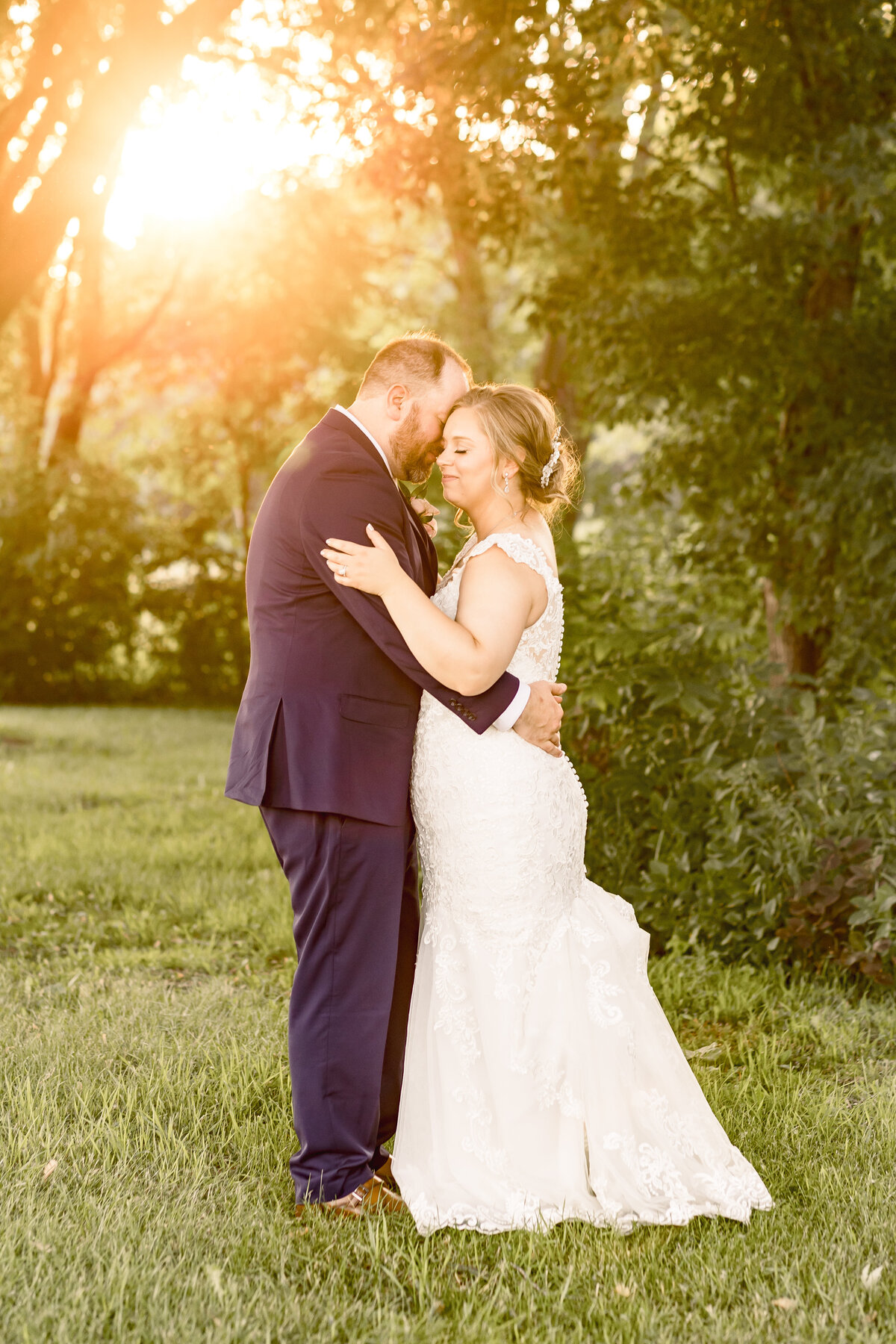 Bride and groom couple portraits in Alexandria MN on wedding day