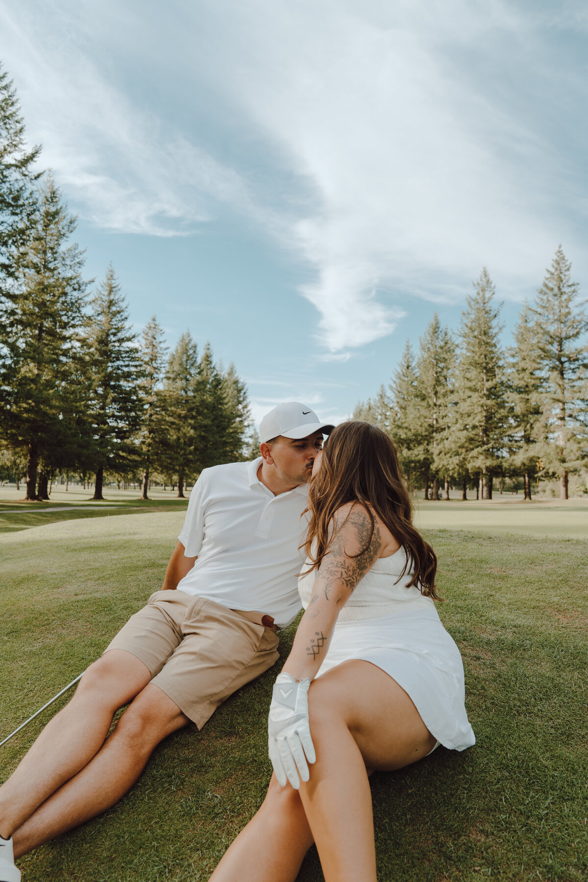 Mount-Si-Golf-Course-Couples-Photos-101
