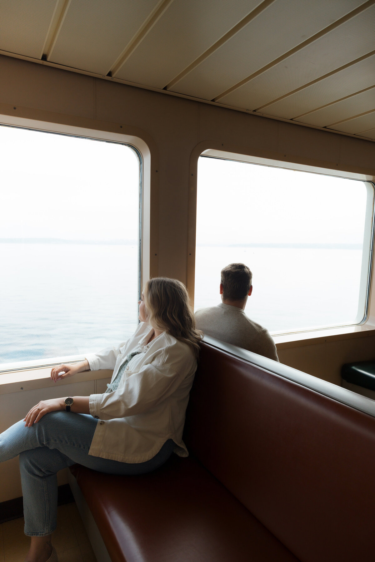 SeattleFerryCouplesPhotography83