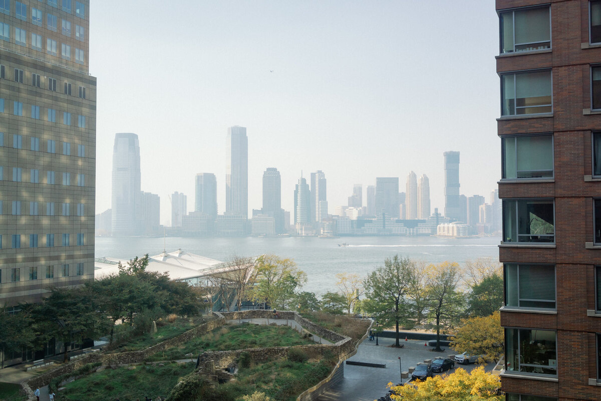 Conrad-New-York-Downtown-Wedding-Getting-Ready-Xiaoqi-Li-Photography-01