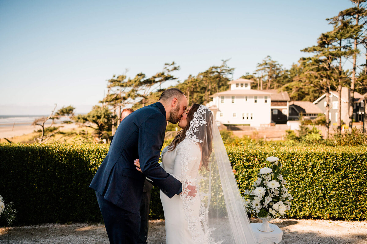 Seabrook, Washington State Wedding Ceremony