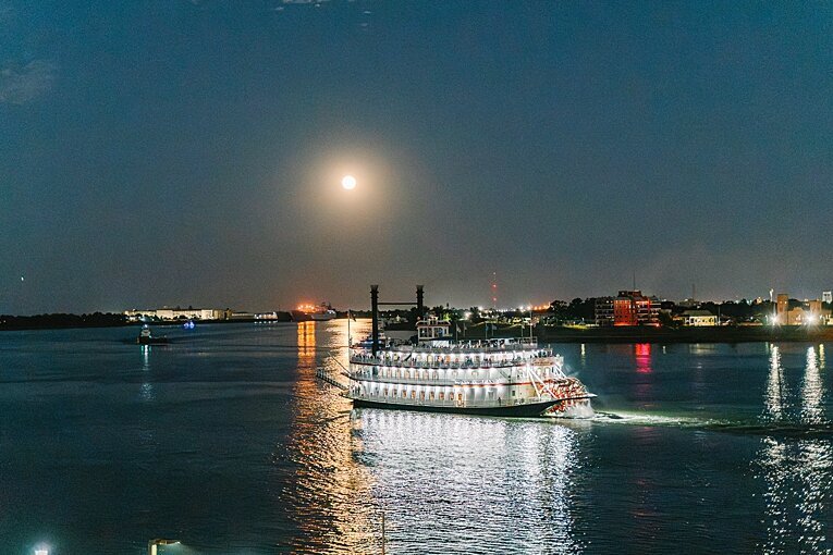 the-riverview-room-new-orleans-destination-wedding-photographer_0025