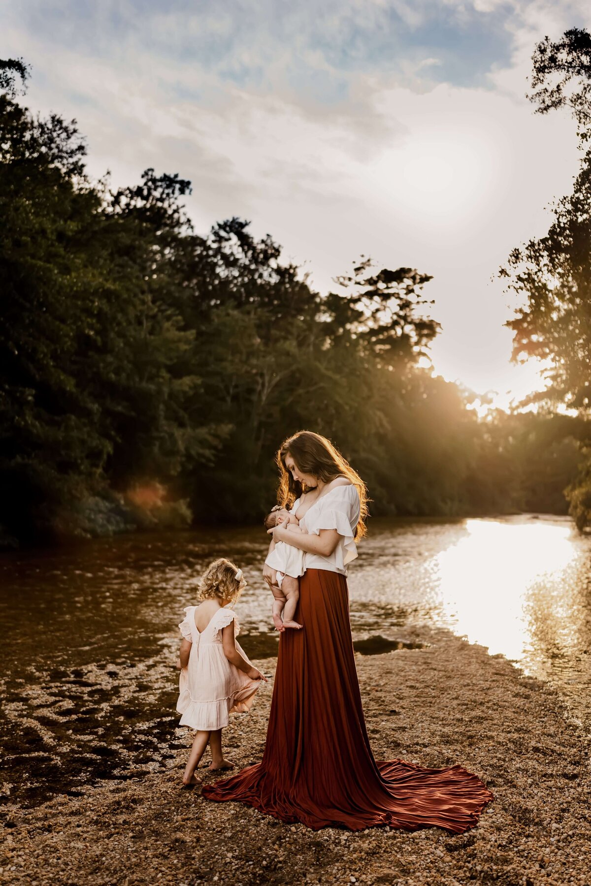 family-photo-of-mobile-al-newborn-photographer-deep-roots-photography (5)