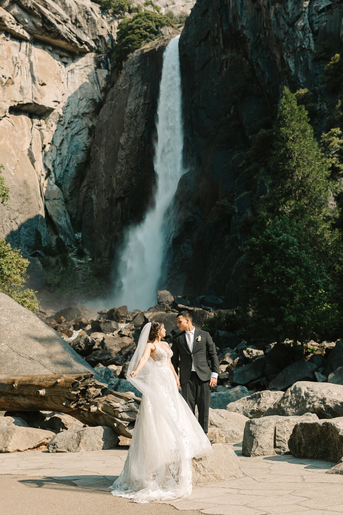 YOSEMITE-ELOPEMENT-PHOTOGRAPHER-23