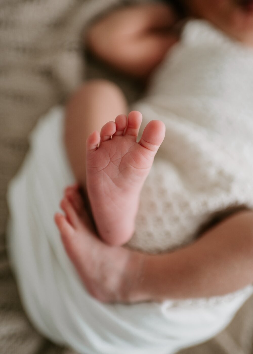Sydney-newborn-lifestyle-portrait-at-home-photography45