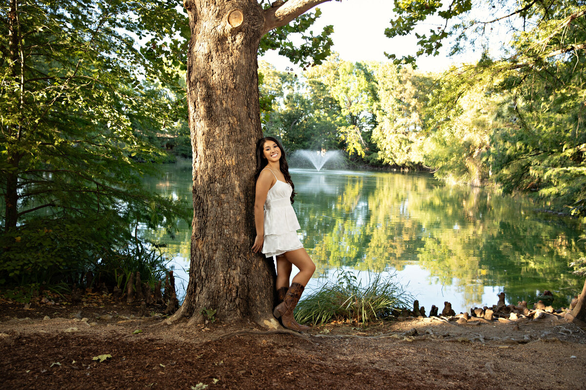 seniorgraduationclassof202520262027bestphotographertudiofamilybirthdaynewbornboyamilynewborngirlfirstbirthdayportraiturephotographystudioportraitsnewborngirlboyfamilyEvaMaganaPhotographychildphotographer (64 of 35)