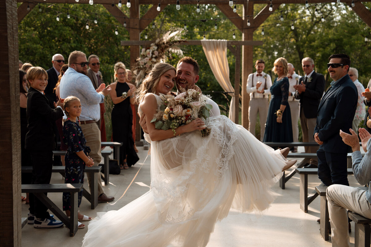 winnipegweddingphotographer-13