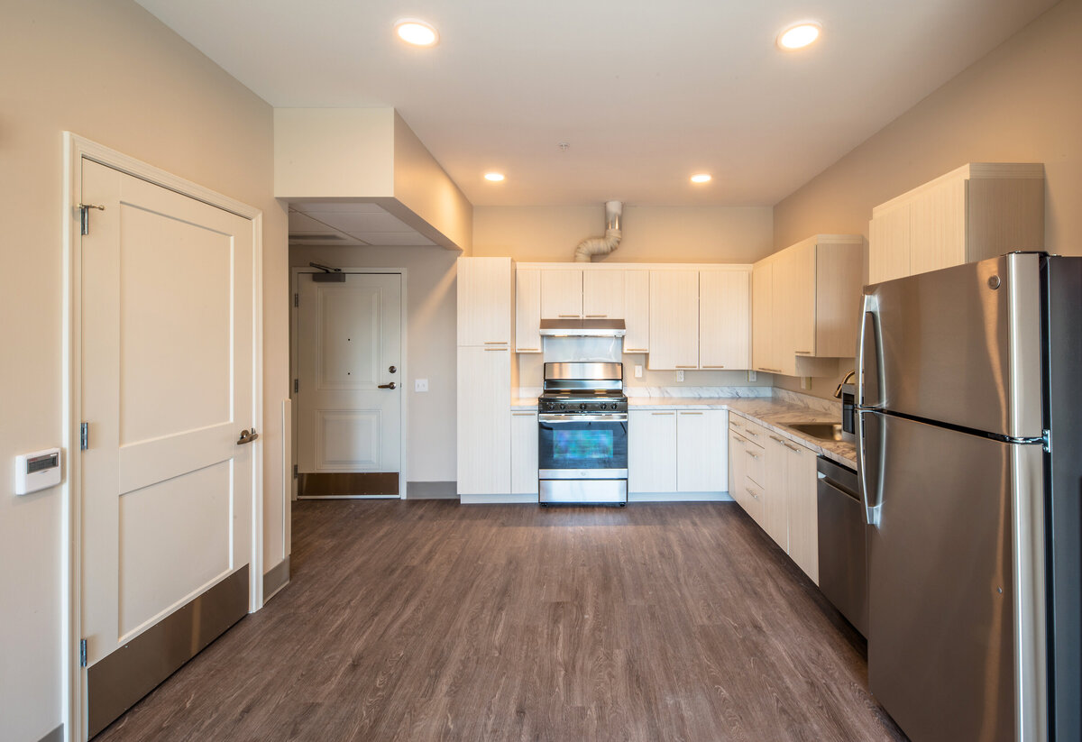 Allegheny West Plaza Interior 021