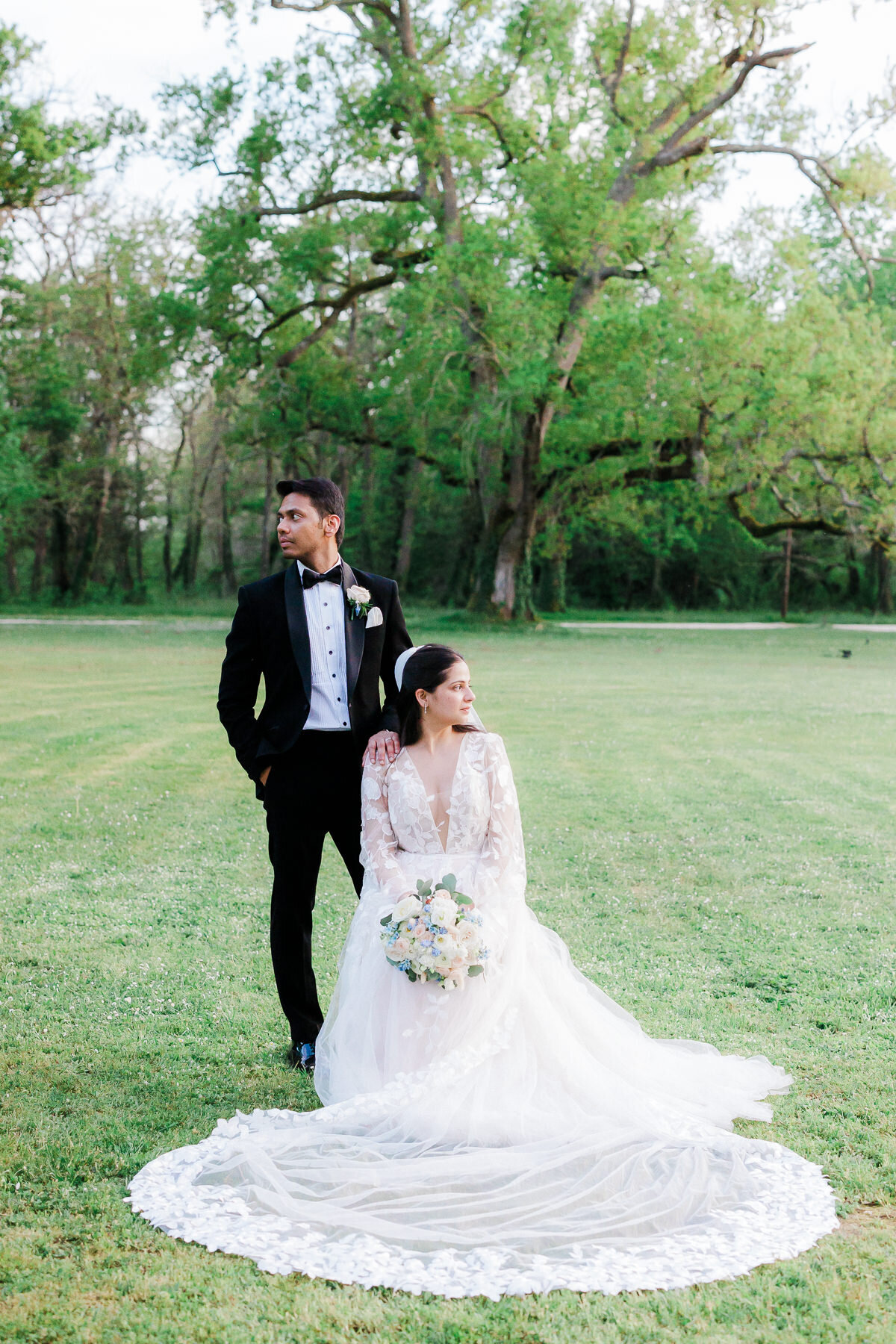 Modern_Chic_Chateau_Valouze_Destination_Wedding_Photographer-206