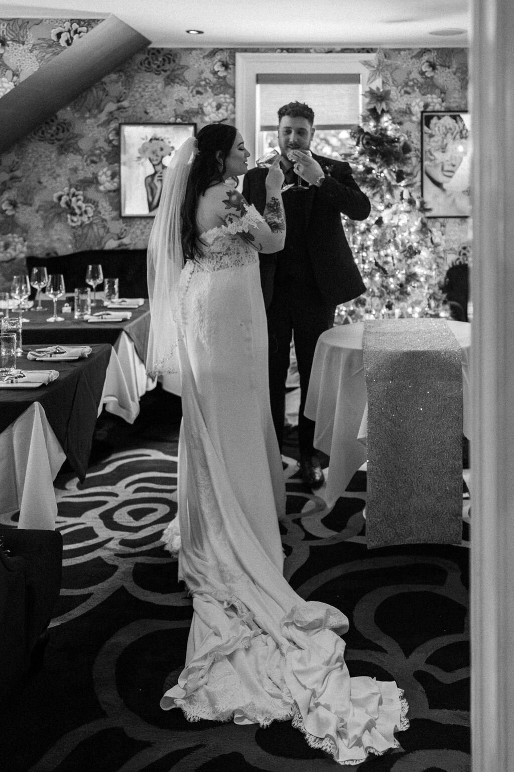 Intimate Wedding and Elopement Photographer77