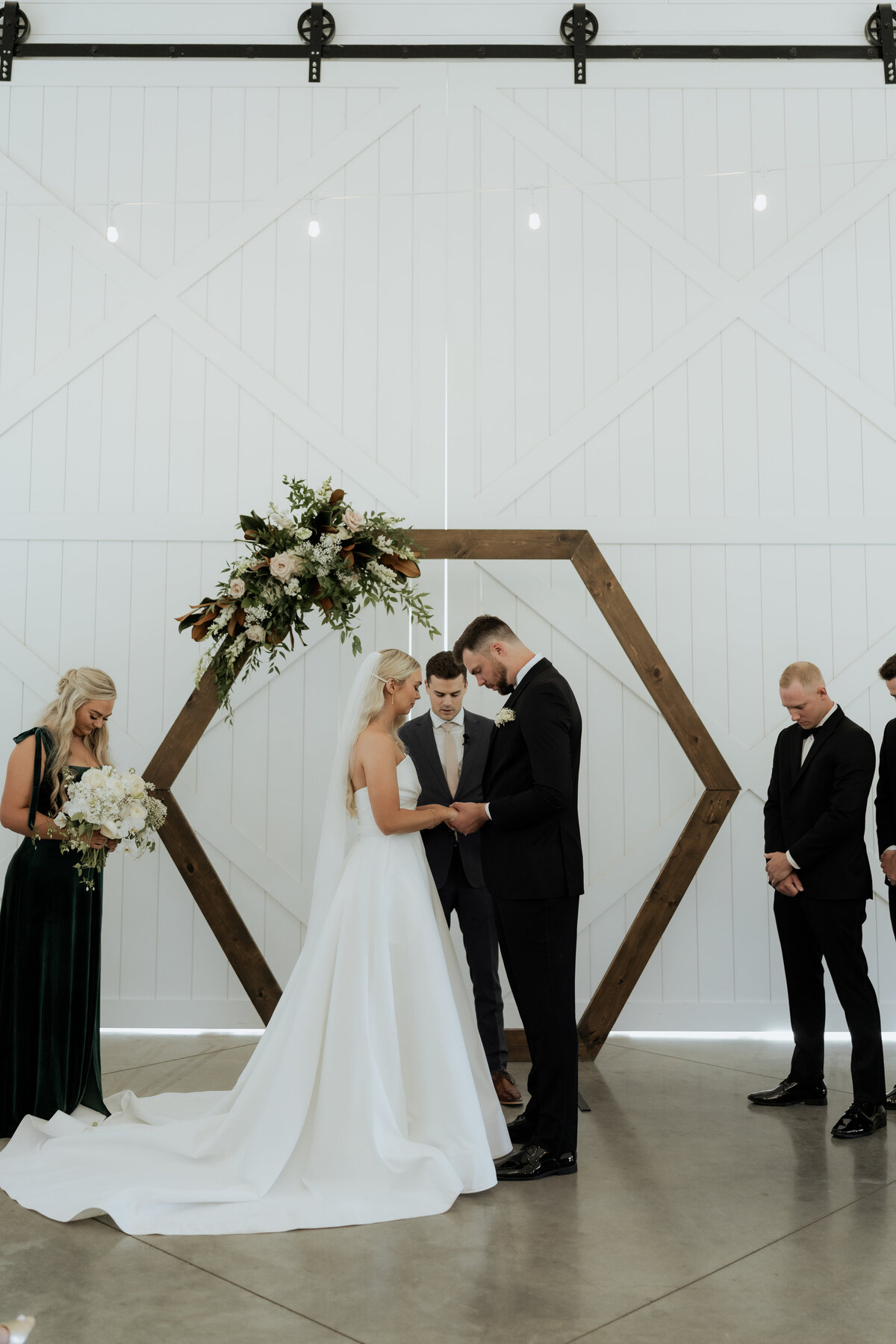 pile-wedding-671