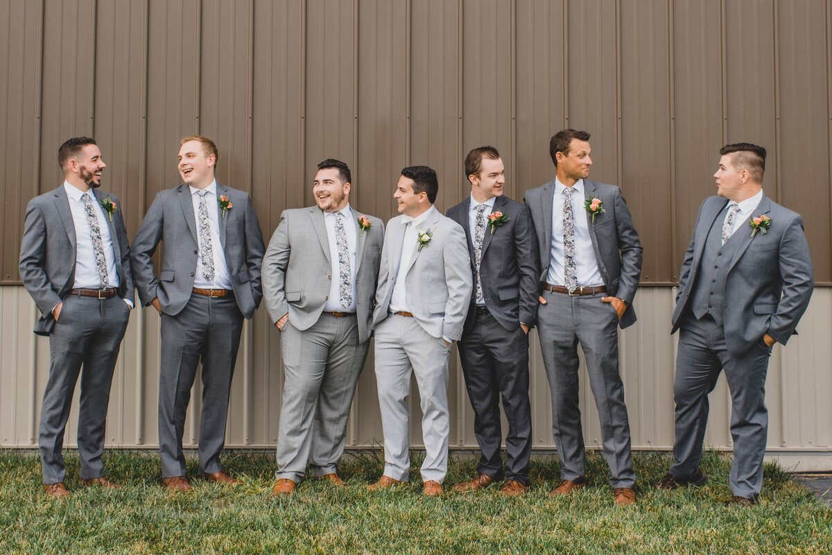 groomsmen-group-gray-suits