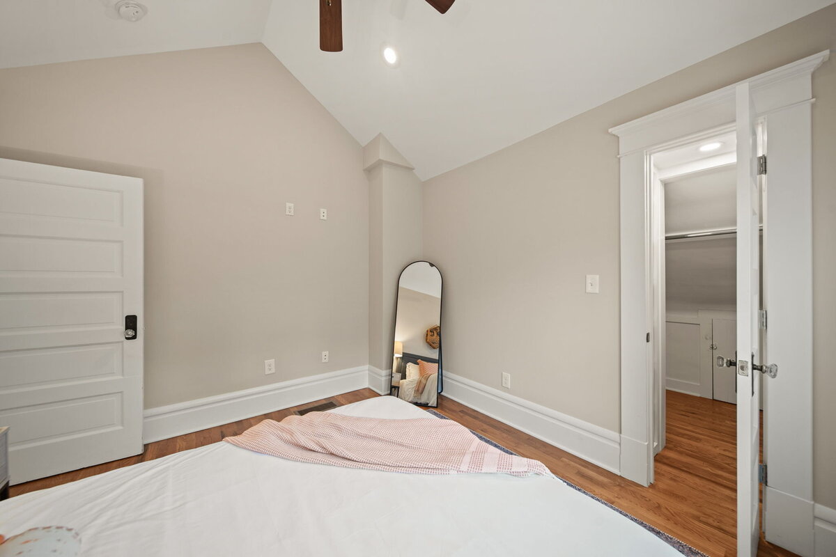 72-web-or-mls-A7406338