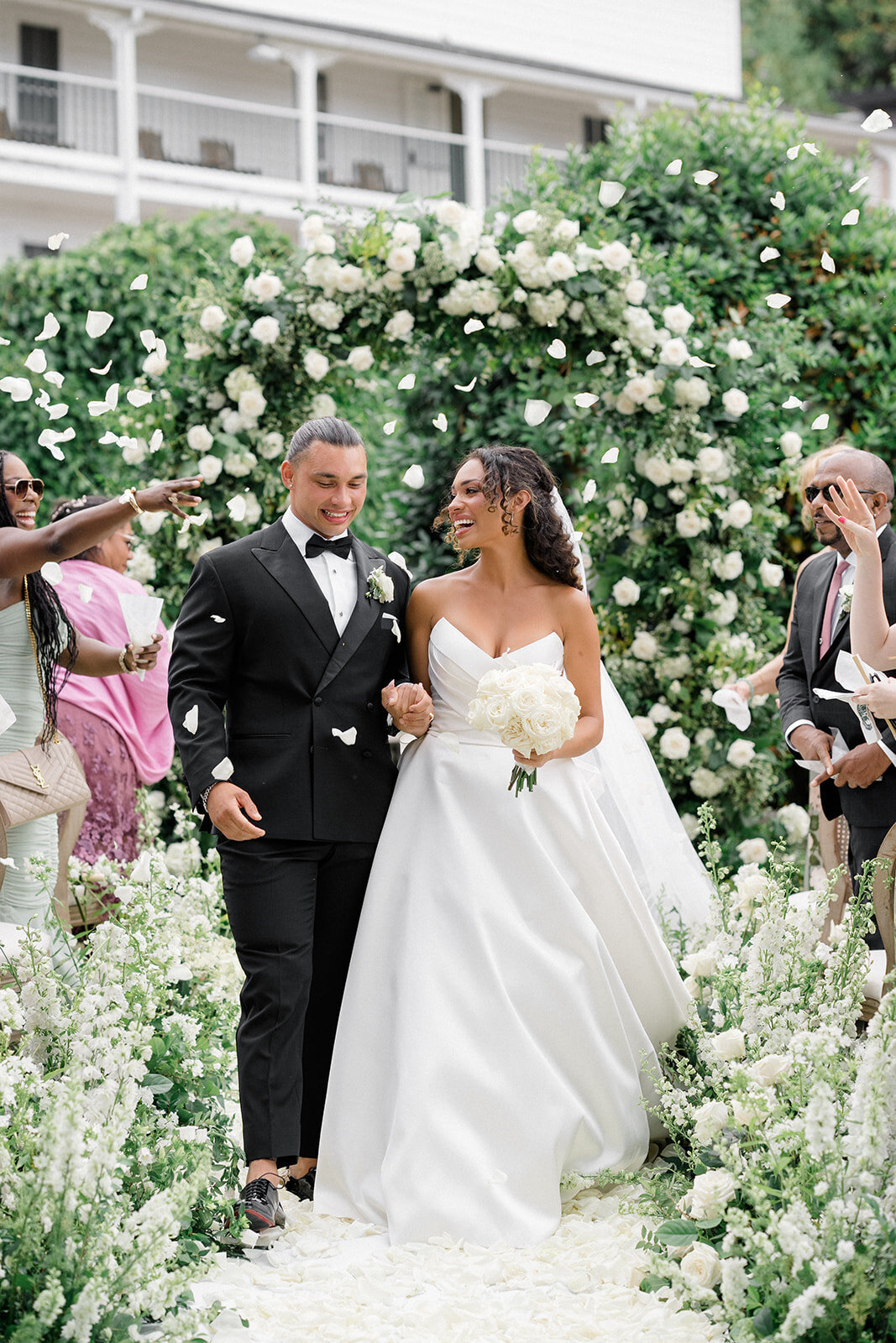 Emerald City Flowers Luxury & Elegant Floral Design in Seattle — Taryn and Alec Wedding Portfolio Photo 15
