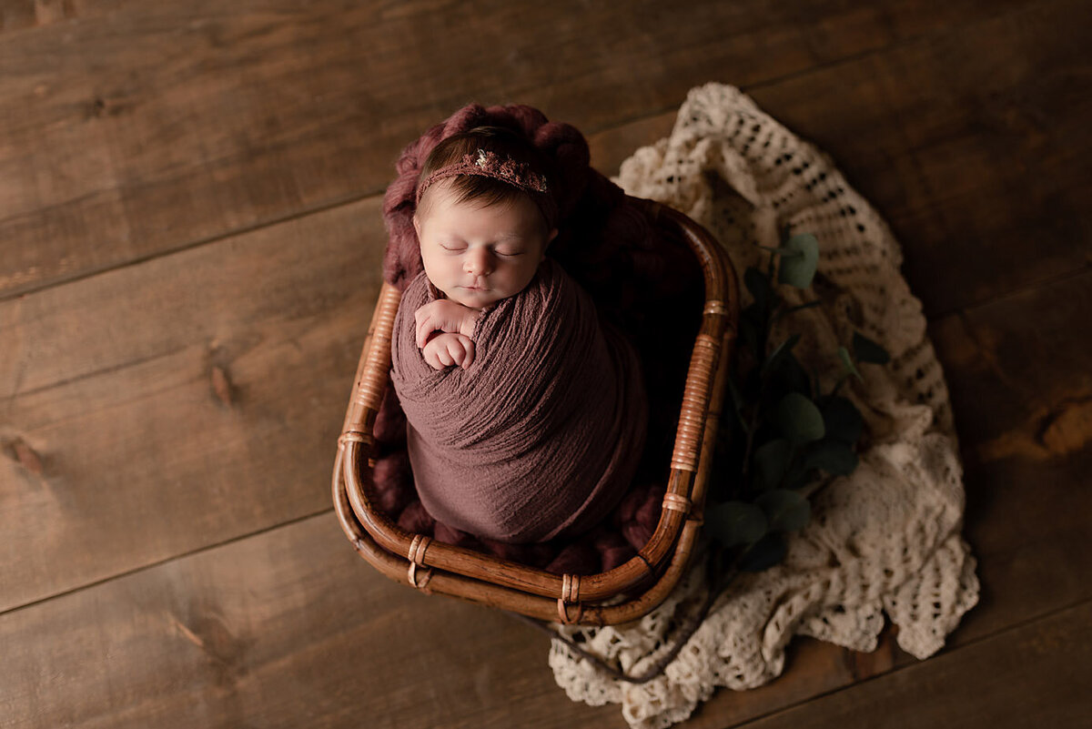 Paris-Newborn-Photographer-77