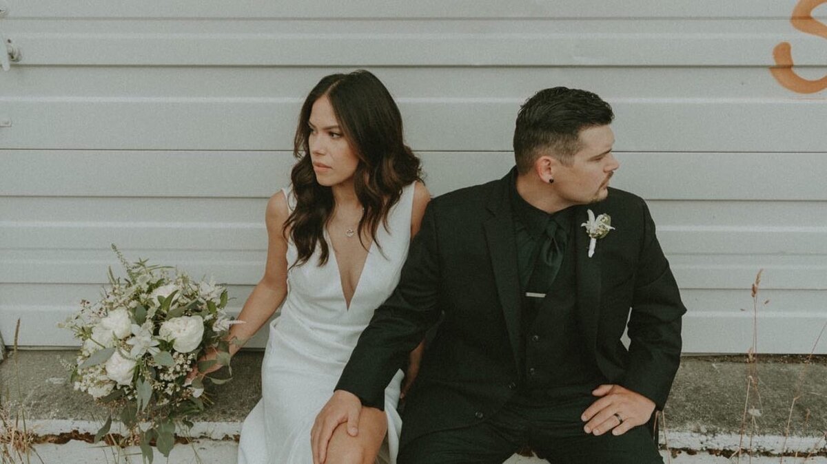bride and groom wedding photos in tacoma washington