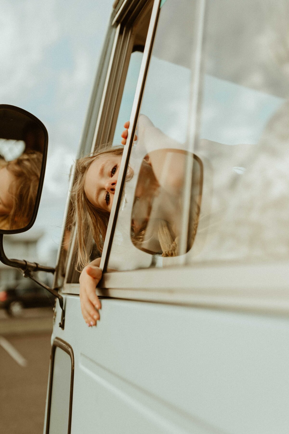 emmawandphotography_bundneena_kurnell_motherhood_sutherlandshirephotographer_cronullaphotographer_motherhood_sydneymotherhoodphotographer_royalnationalpark_familyphotographer_sutherlandshirefamilyphotographer_cronullafamilyphotographer_beachshoot_beachfamilysession_vanlife_urbanfamilyphotographer