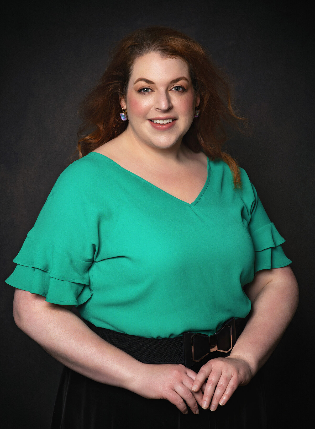 Kirkland professional headshots by AMM Fine Art Studio — clean, timeless portraits for executives, creatives, and business leaders.