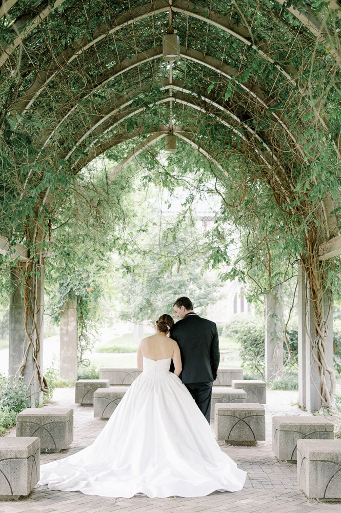 Notre-Dame-Smith-Ballroom-Summer-Wedding44