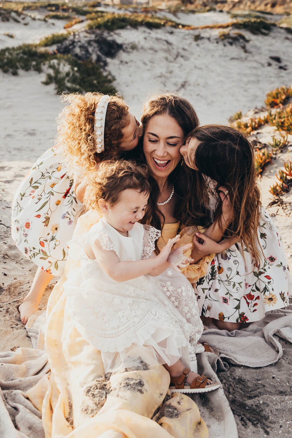 Family-photos-at-Coronado-Sand-dunes-4