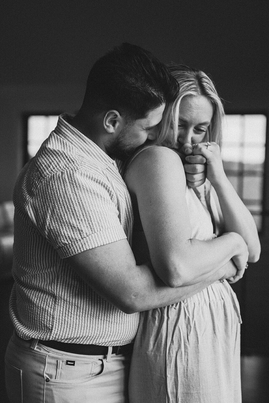 wedding-proposal-engagement-kontokosta-winery-greenport-newyork-miraparkphotography-12-0552