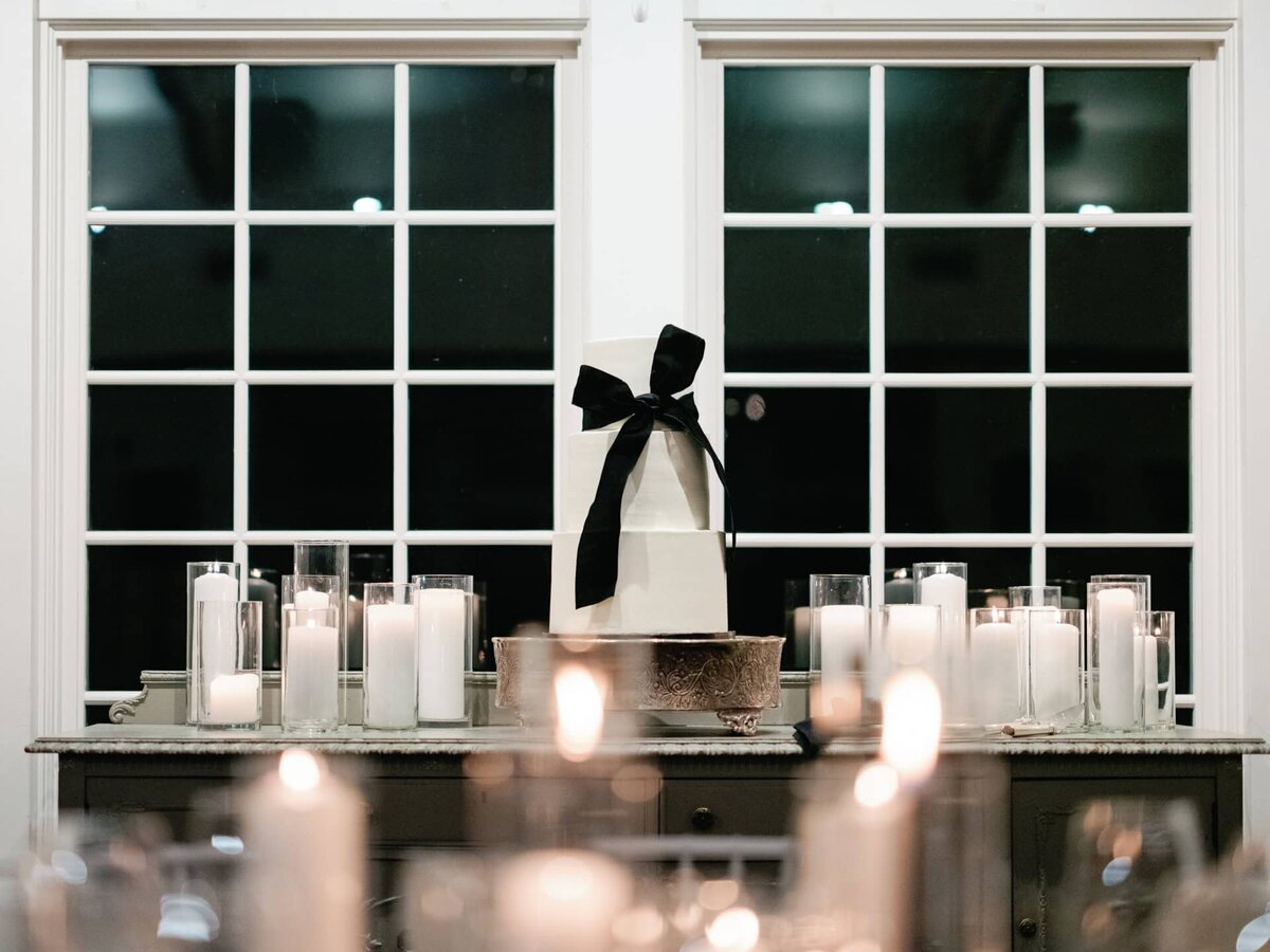 Rocky mountains wedding at The Manor House in Colorado
