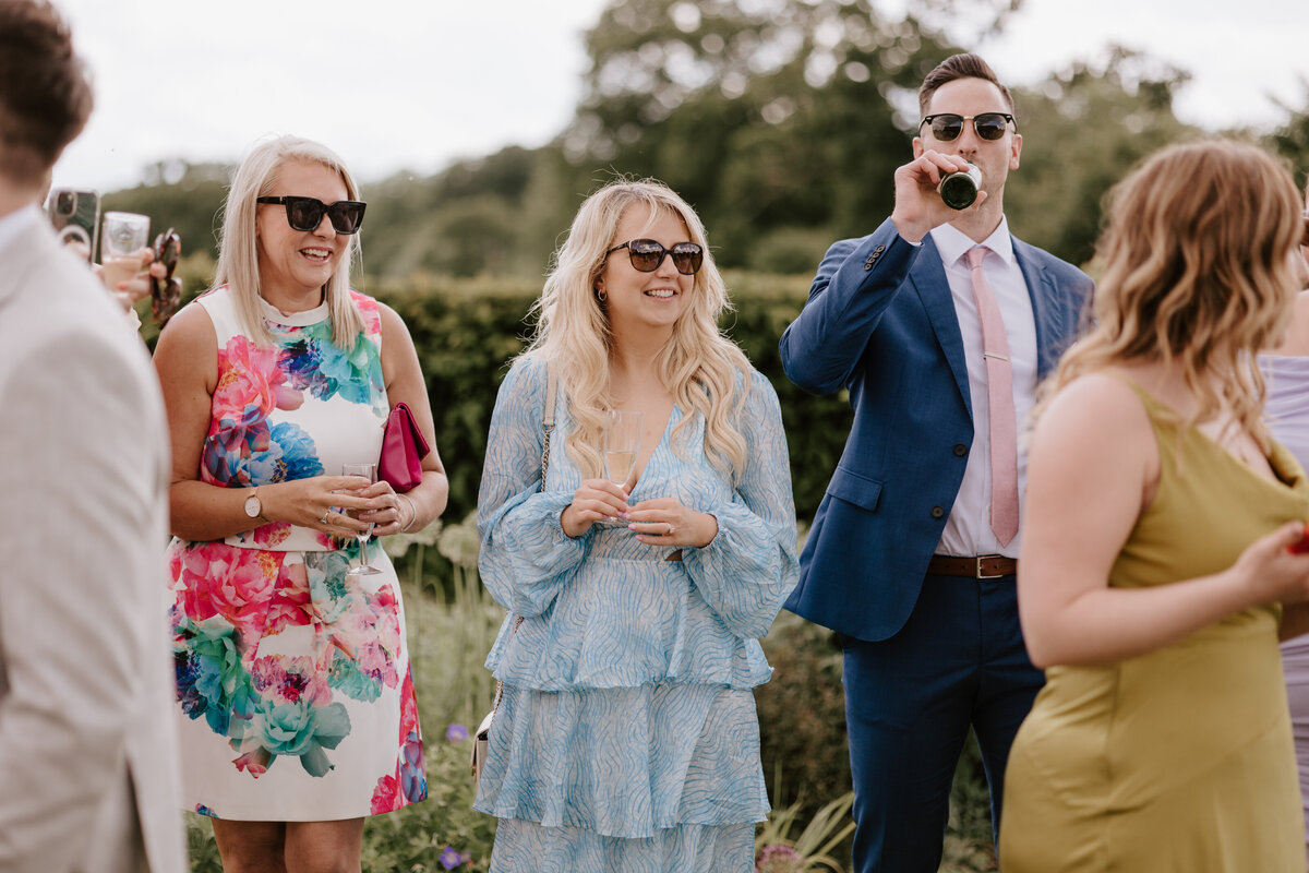 suffolk-wedding-photographer-r&n43