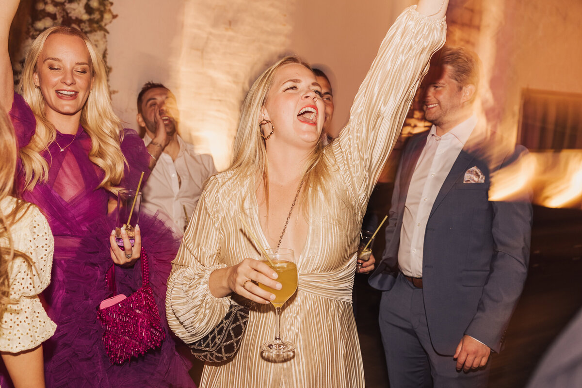 Bröllopsfotograf Stockholm fest och dans