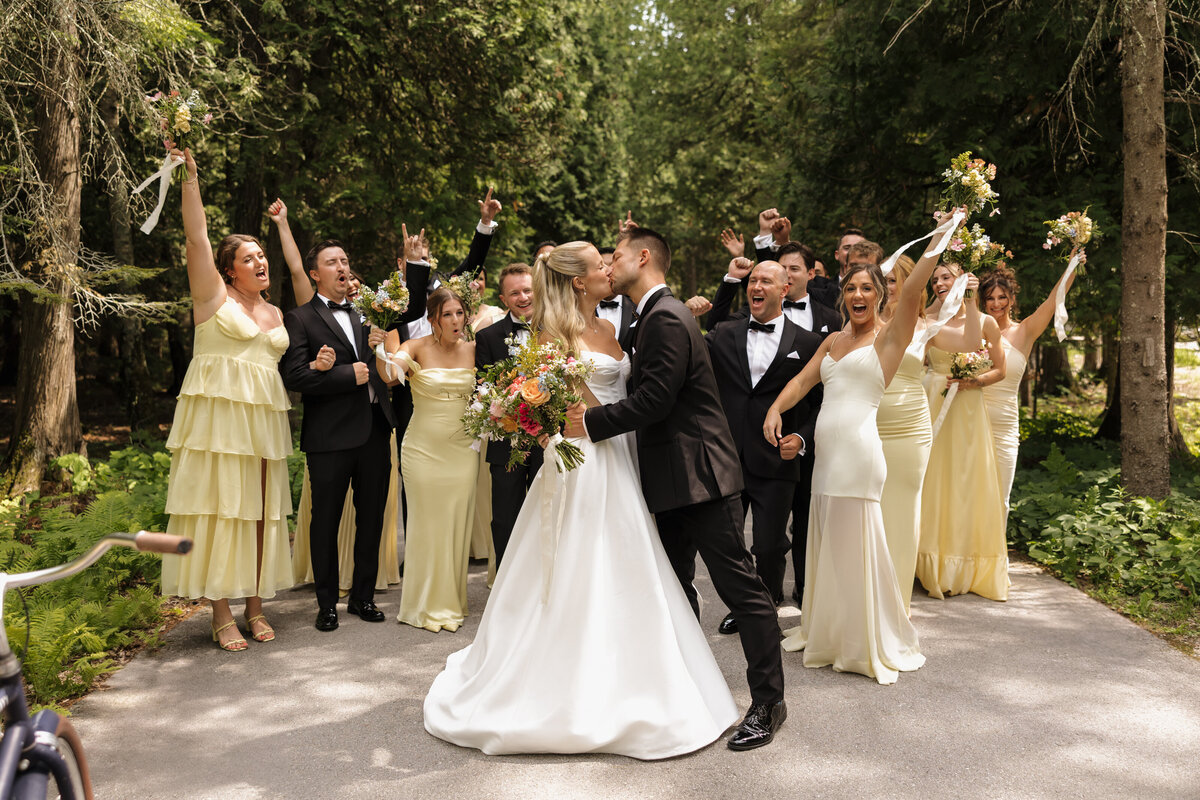 TheDvoraks_WeddingParty_0488