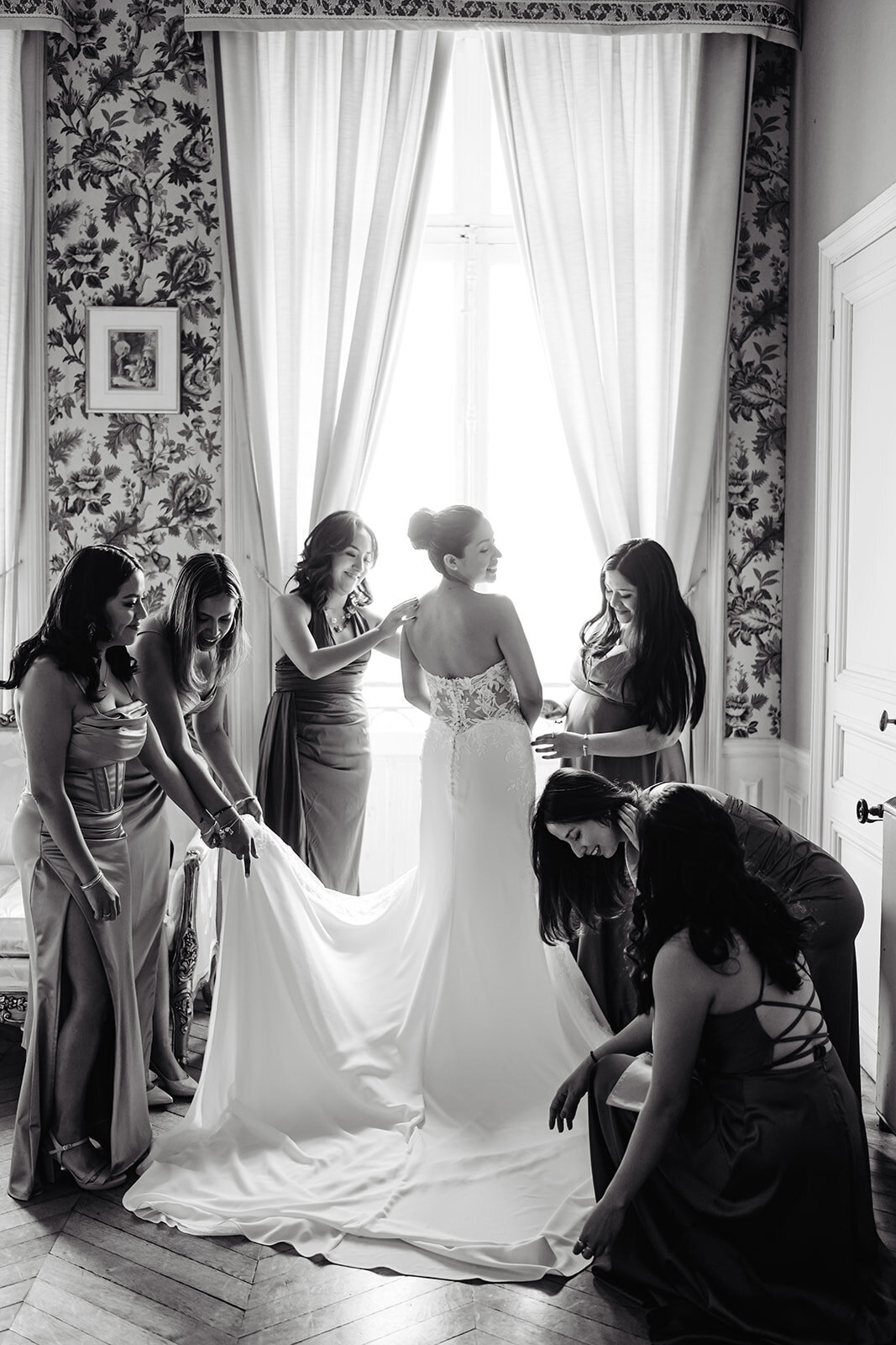 MorganeBallPhotography-Wedding-VictoriaJeremy-02-VictoriaGettingReady-141-7673_websize