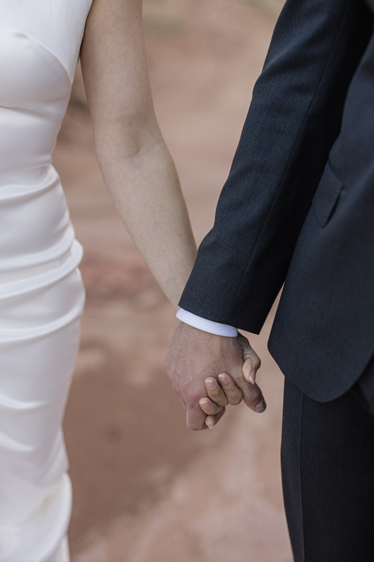 capitol-reef-national-park-elopement-photo-5044