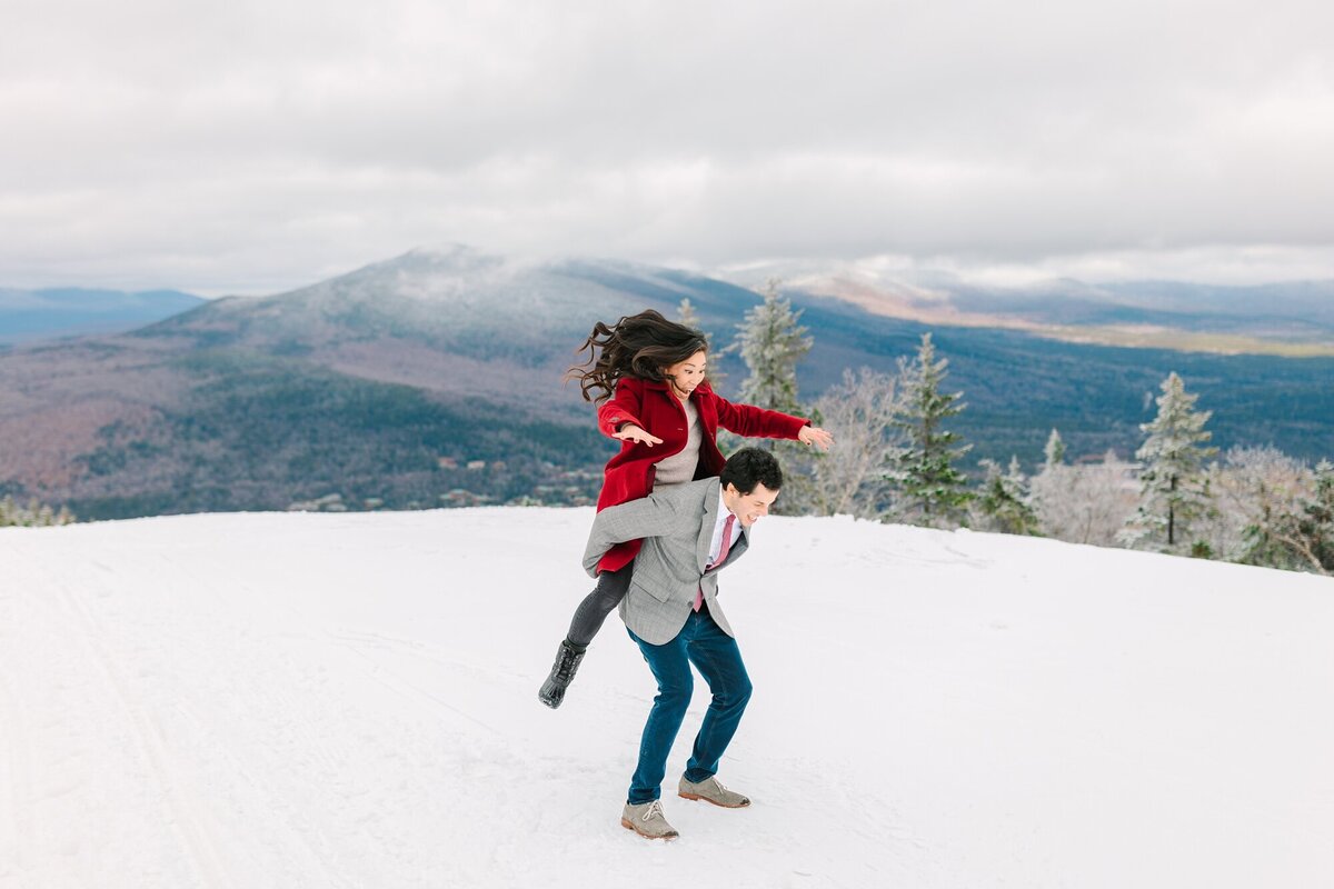 Kelly_Payeur_Photography_New_Hampshire_White_Mountains_Winter_Engagement_Photographer_0012
