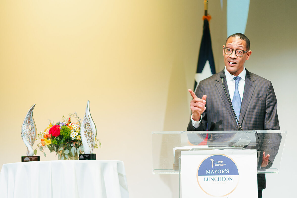 uncf_2025-396
