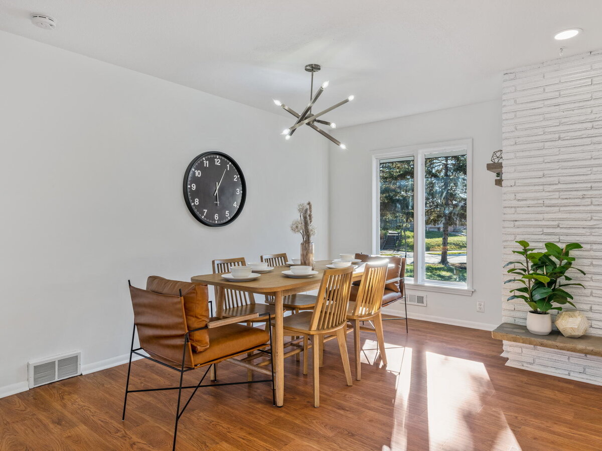 6100 Dupont Ave S-0035