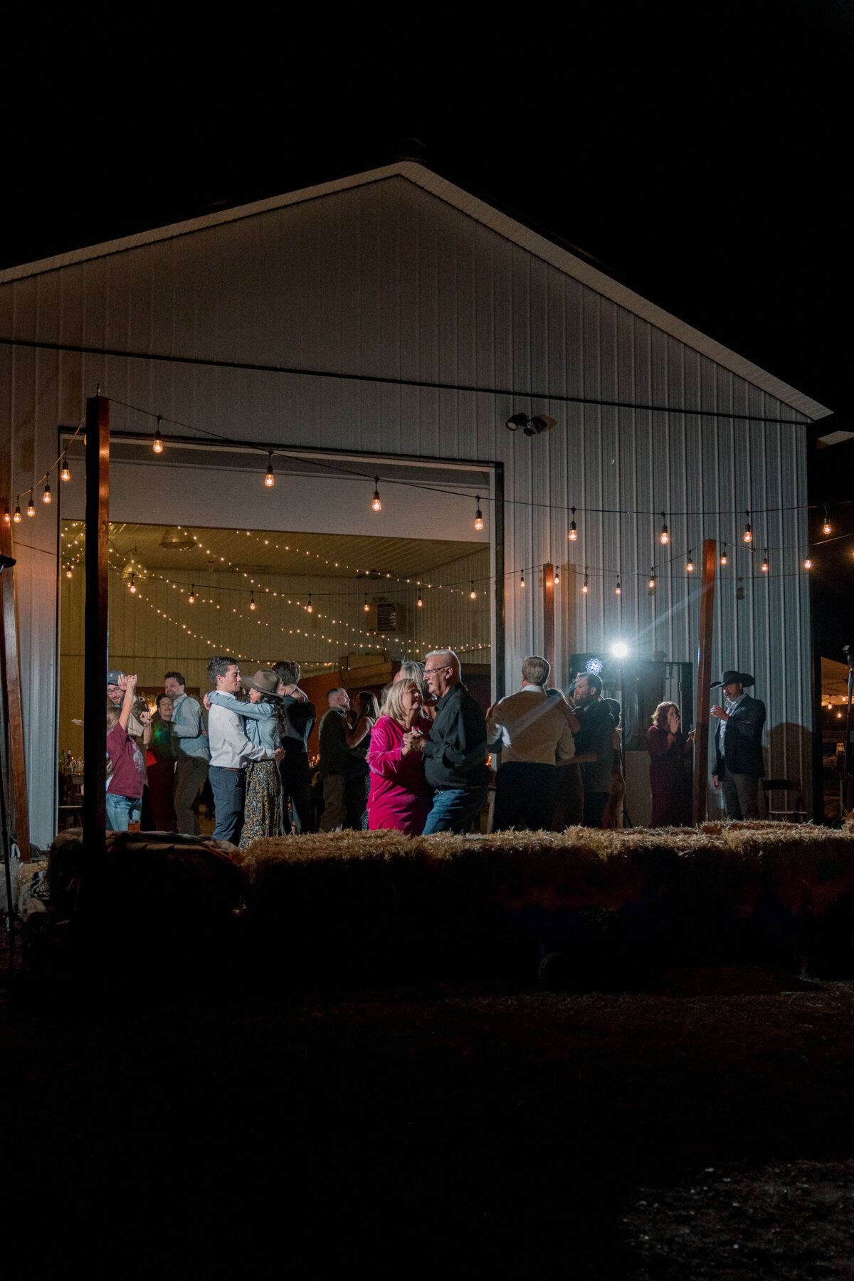 Steamboat_Springs_Ranch_wedding_Mary_Ann_craddock_photography_0077