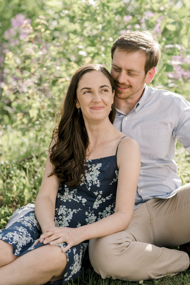 lakefront-park-hudson-wisconsin-engagement-photos11