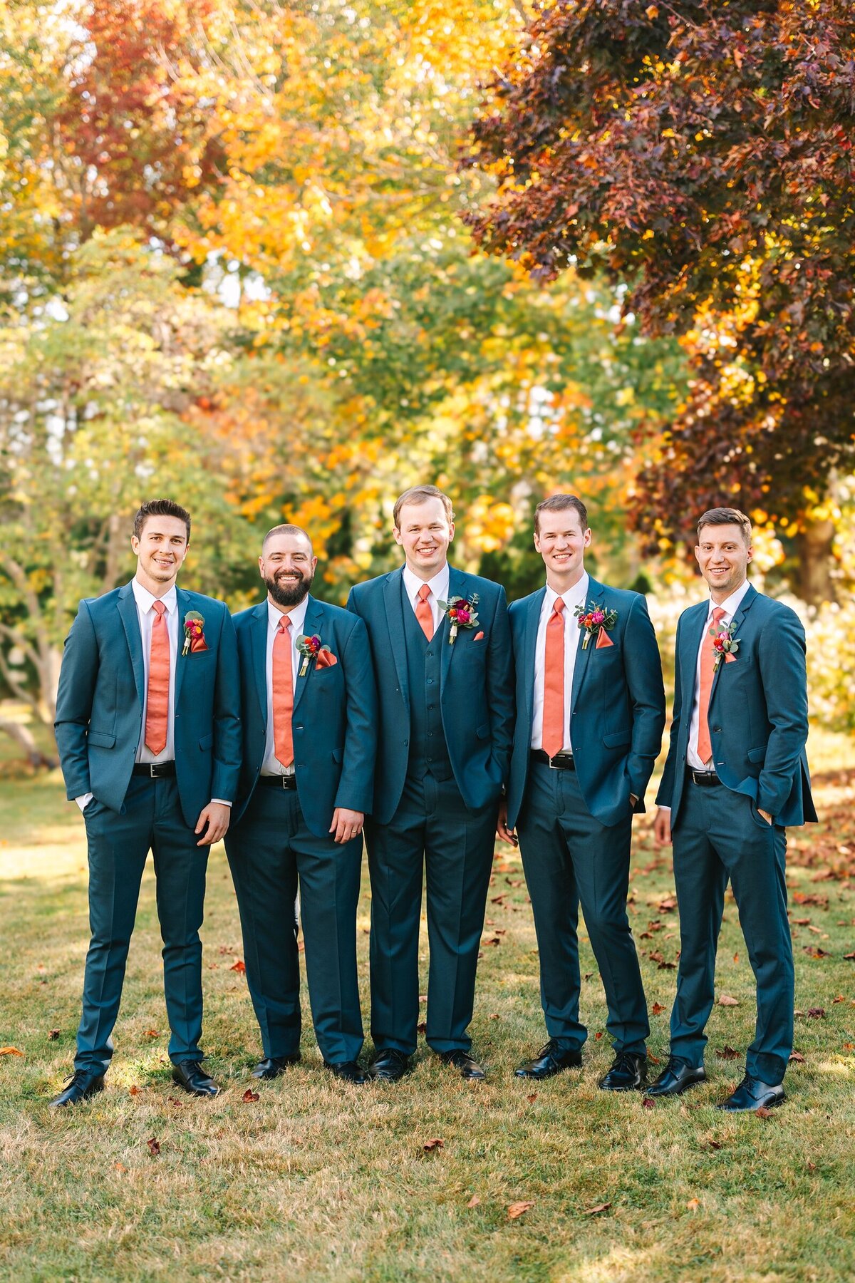 Live_Well_Farm_Colorful_Fall_Wedding_Harpswell_Maine_Photography_0037