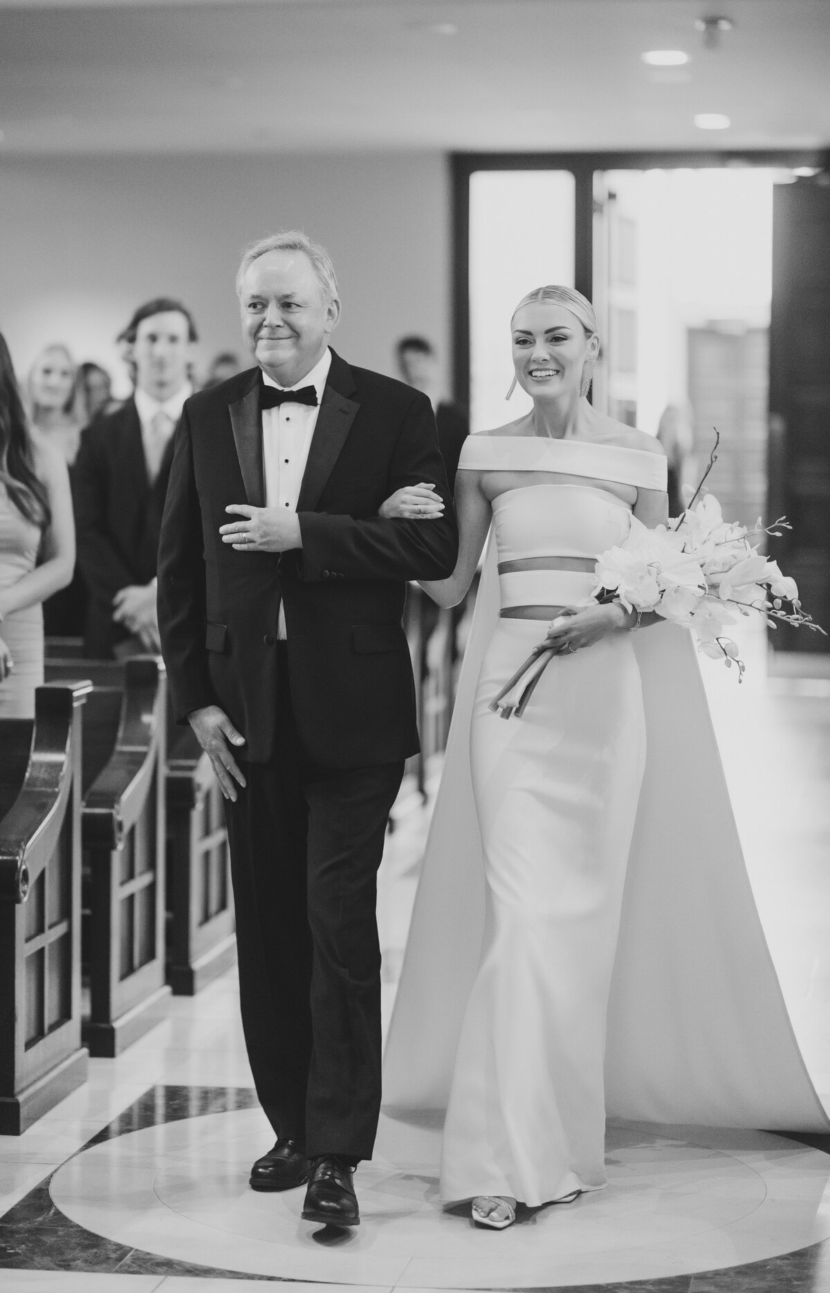 JackJackie_MissionHillsCCWedding_CatherineRhodesPhotography_NellieSparkmanEvents_KansasCityWedding26