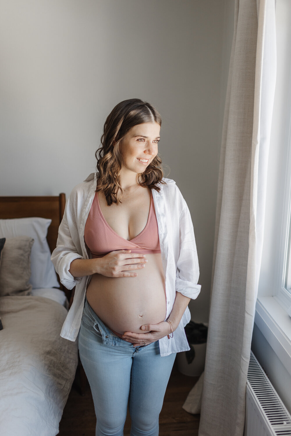 Toronto lifestyle maternity photographer