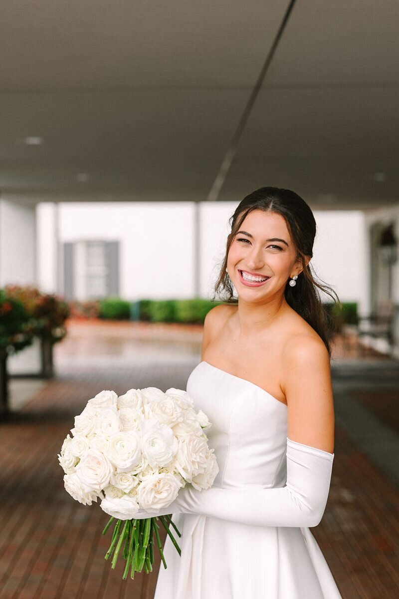 evansville-country-club-wedding-first-look-moment25