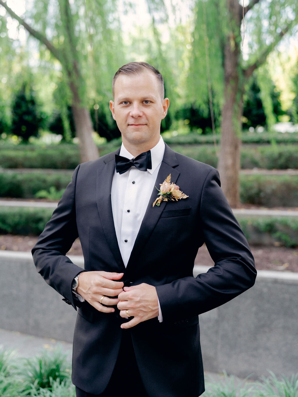 07-modern-black-tie-nasher-sculpture-center-wedding