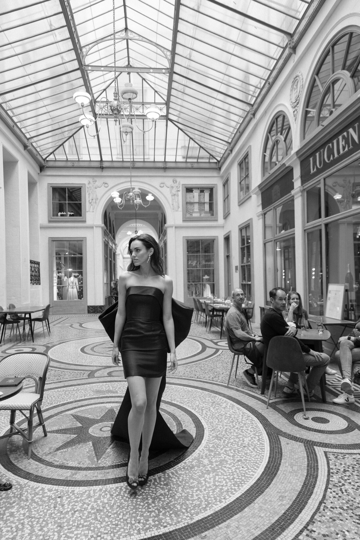 Estee _ Paris.-3917-2