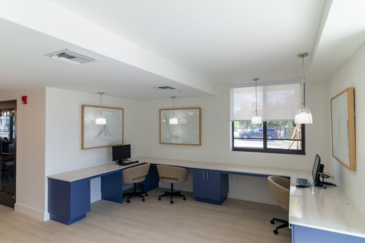 062524BERKELYPALMBEACH-108