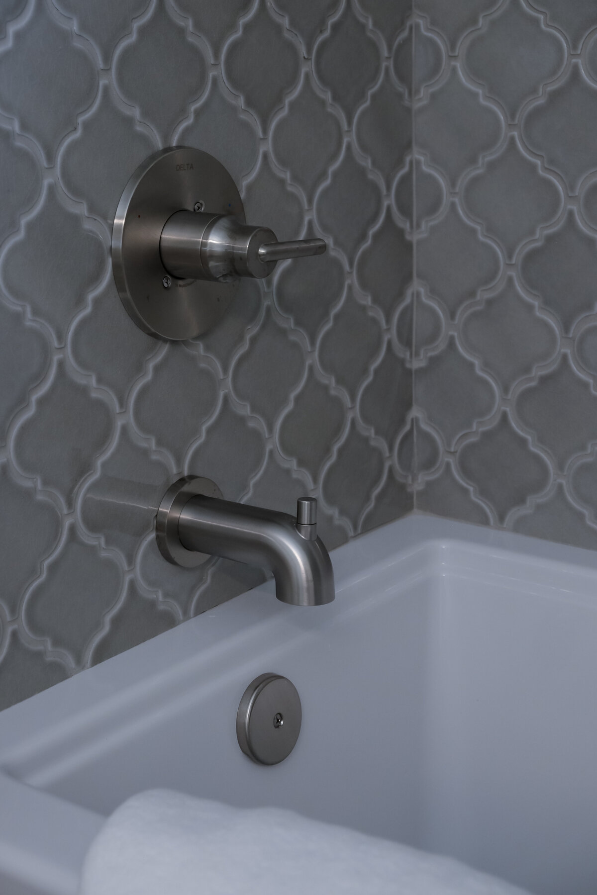 grey-bathroom-renovation-lrm-architectural-design-new-orleans-37