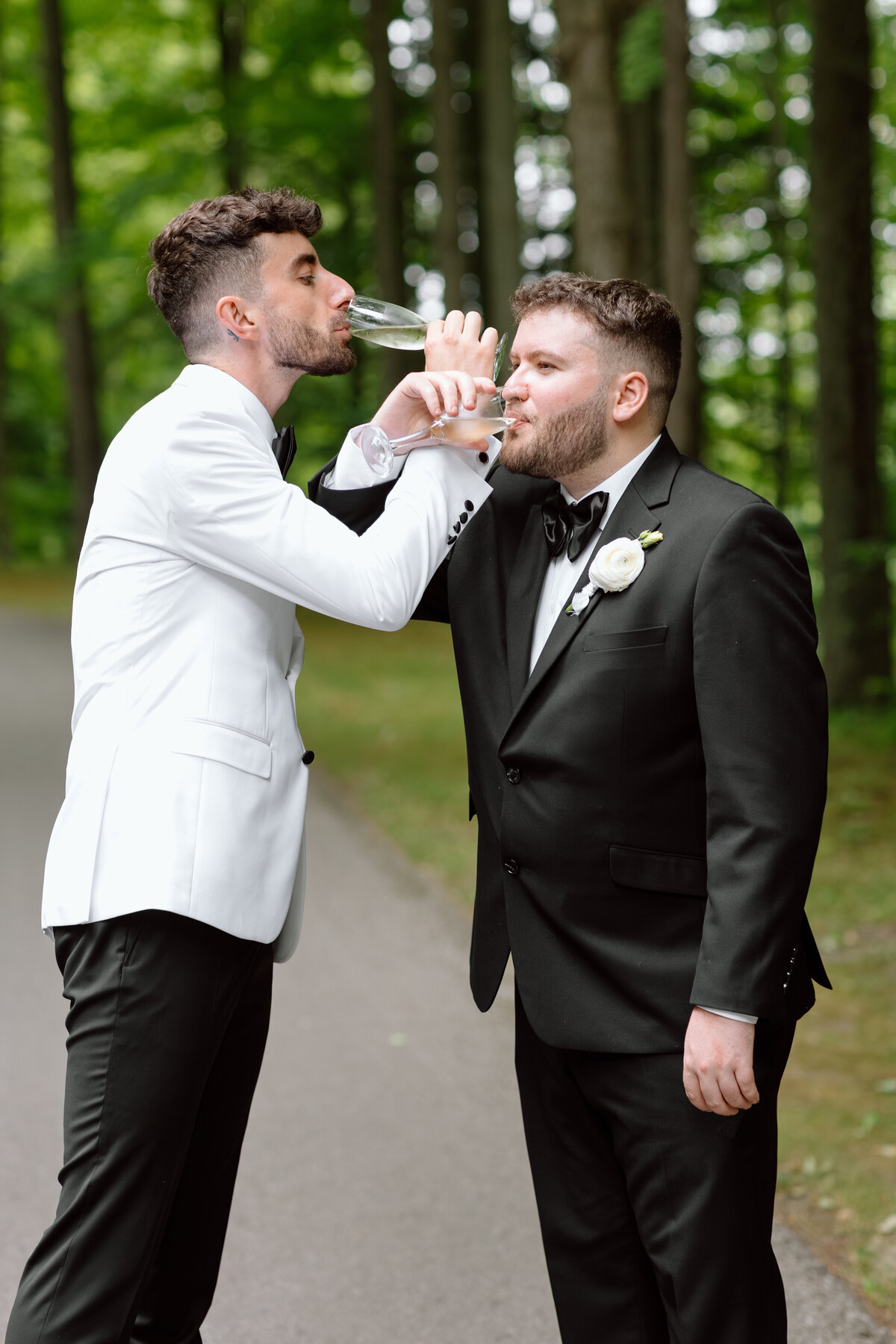 Sara & Joni Wedding Samples-137