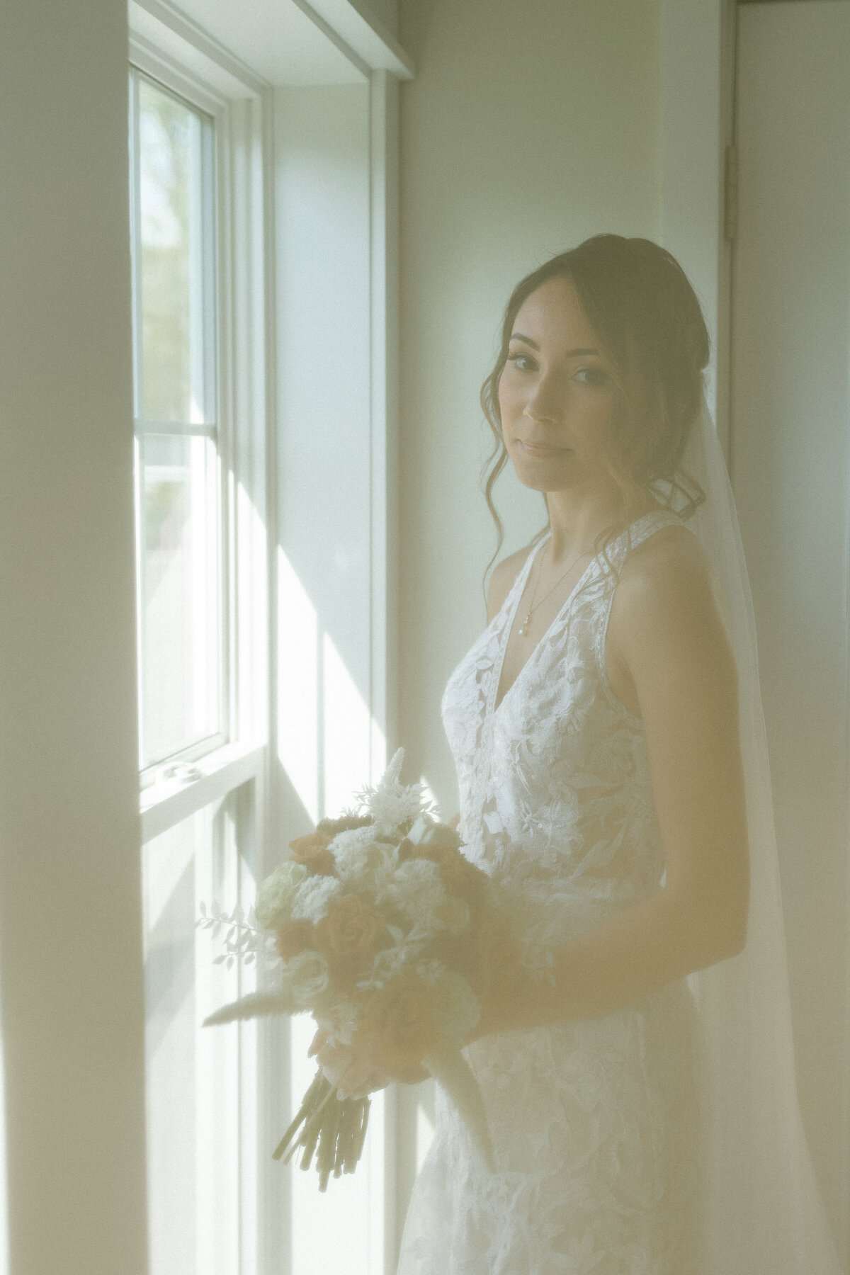 Indiana Wedding Photographer Michigan wedding photographer. midwest wedding photographer. elopement photographer.