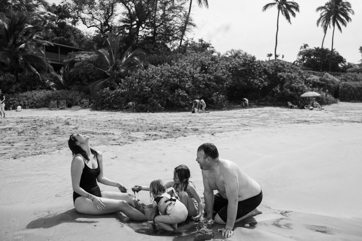 world's-best-family-kirsten-lewis-Watch-maui-hawaii022