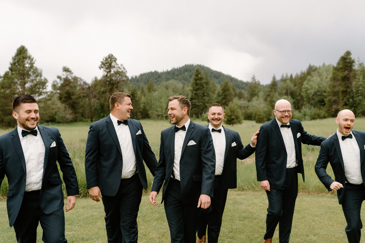 wild_rabbits_farm_spokane_washington_june_wedding_02